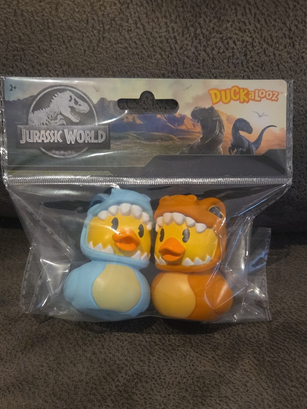 Jurassic World Duckalooz Dinosaur Themed Rubber Ducks